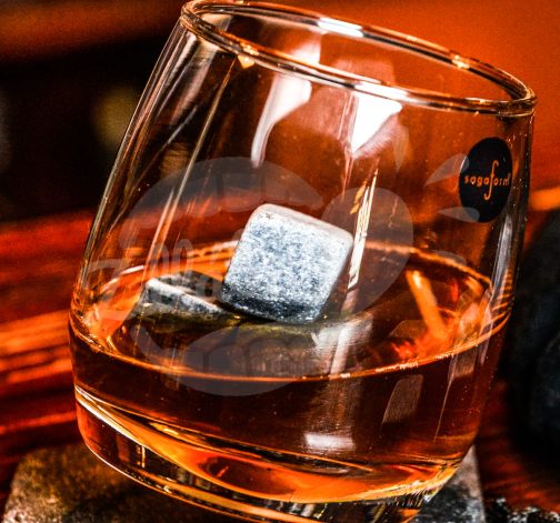 Houpací sklenice na whisky Sagaform