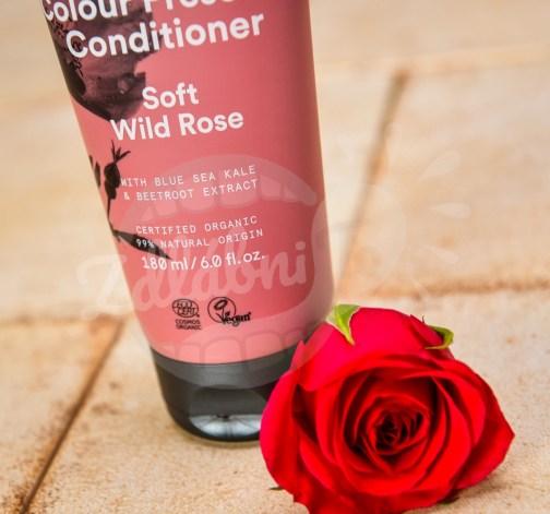 Hydratační BIO kondicionér pro suché vlasy s divokou růží Urtekram 180 ml