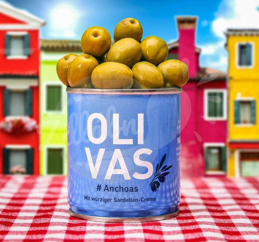 Italske cerne olivy Olivas Anchoas.jpg