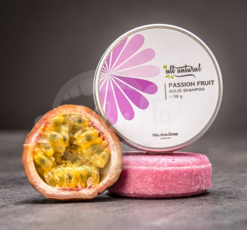 All natural Passion fruit Solid shampoo – tuhý šampon v plechu 58 g