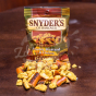 SNYDER´S HONEY MUSTARD & ONION 56G.JPG